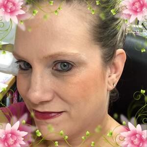 Meet your Posher, Deana